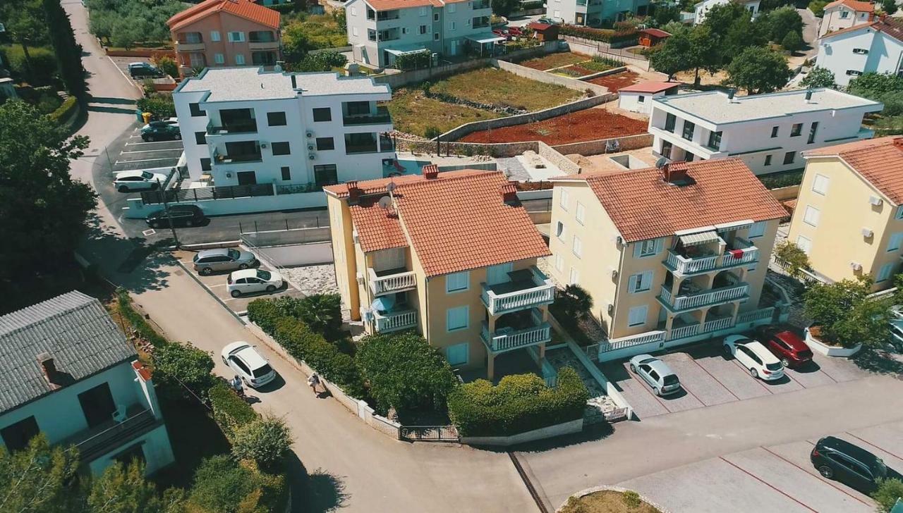 Apartment La God Malinska Luaran gambar